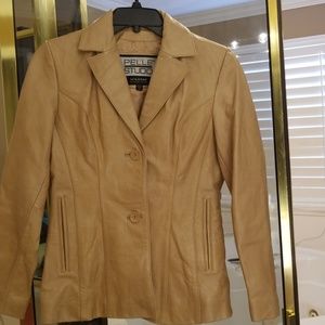 Gorgeous honey colored XS LEATHER JACKET, like new